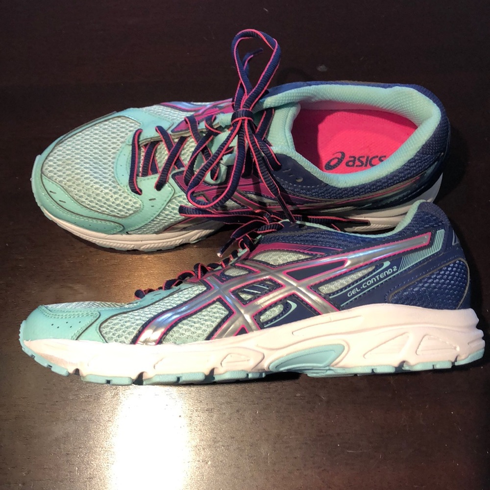 Brand new Asics gel Contend 2 size 9 1/2